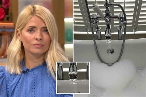 Holly Willoughby deletes bubble bath snap after fans warned the。